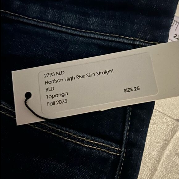L’Agence Harrison Dark Wash Slim Straight Leg Jeans Size 25 New with Tags - Picture 8 of 9